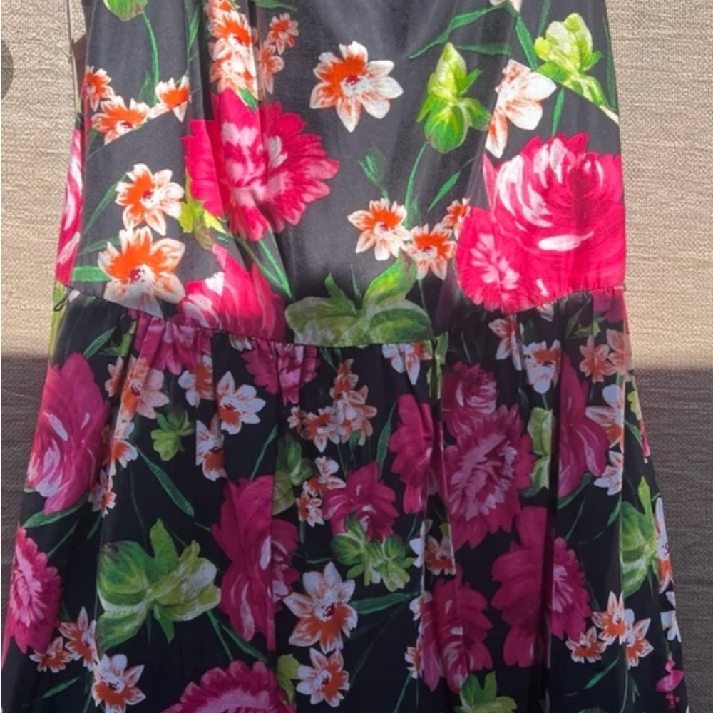 Very cute dress in size 12